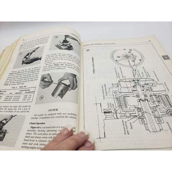 Clymer Suzuki Service Repair Maintenance Handbook 380-750cc Triples 1972-1977 - Picture 11 of 14